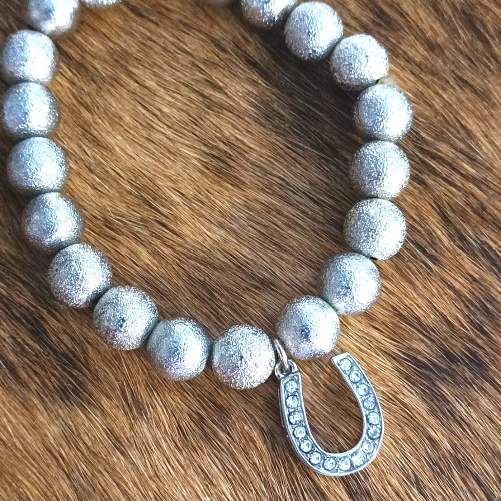 NY & Co. Silver horseshoe bracelet
